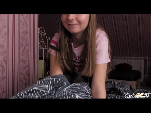 ❤️ Blondie sûget har BFF's djip en krijt cum yn 'e mûle ☑ Porno by wy ❌